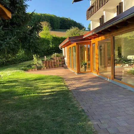 מלון Lortz Reichelsheim